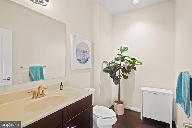 7303-A HAYFIELD RD, Alexandria, VA 22315