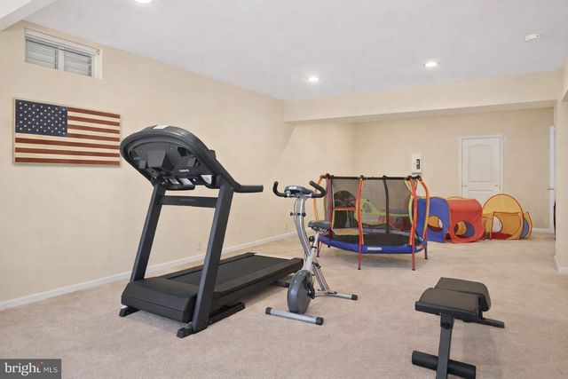 7303-A HAYFIELD RD, Alexandria, VA 22315