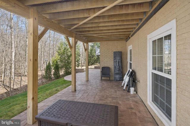 7303-A HAYFIELD RD, Alexandria, VA 22315