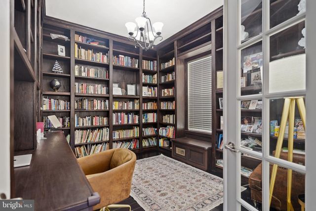 7303-A HAYFIELD RD, Alexandria, VA 22315