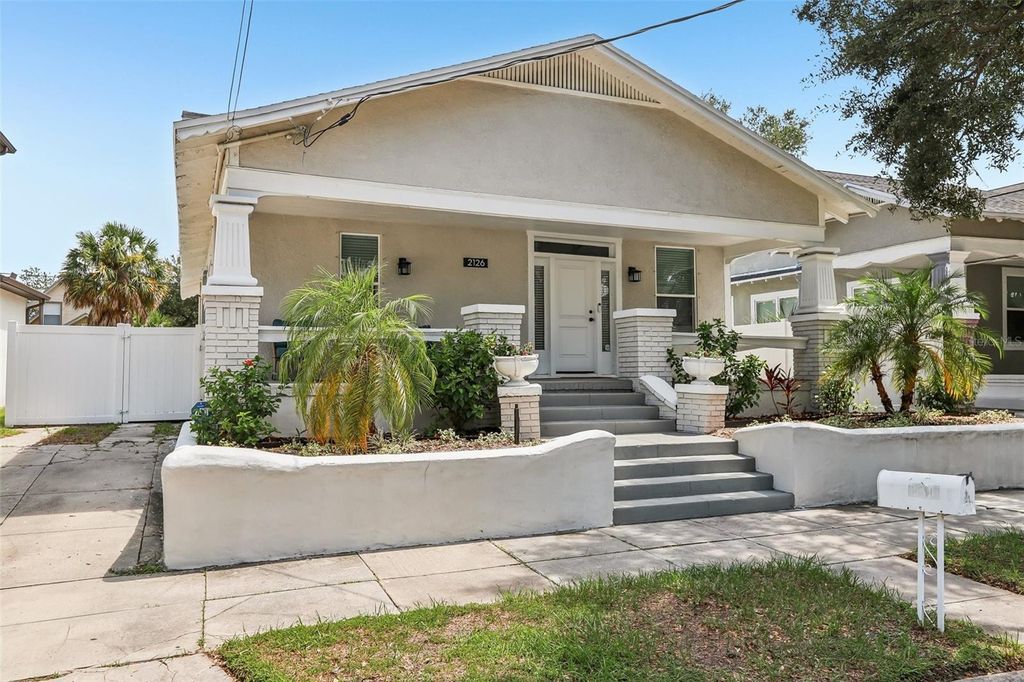 Image 3 of property listing at 2126 W BEACH STREET, Tampa, FL 33607