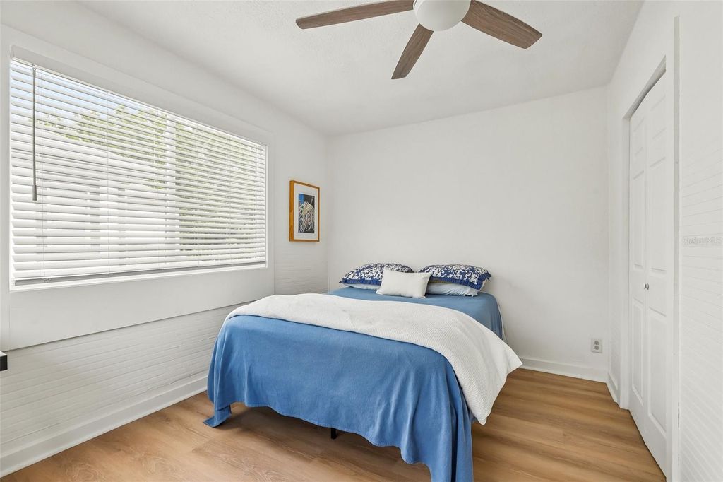 Image 27 of property listing at 2126 W BEACH STREET, Tampa, FL 33607