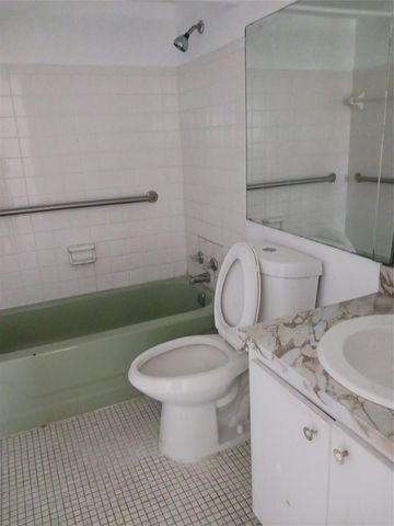 7605 W Atlantic Boulevard 106, Margate, FL 33063