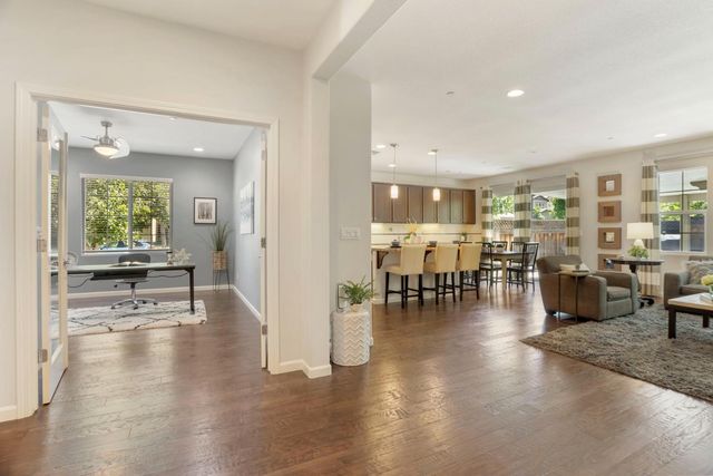 801 N Museo Dr, Mountain House, CA 95391