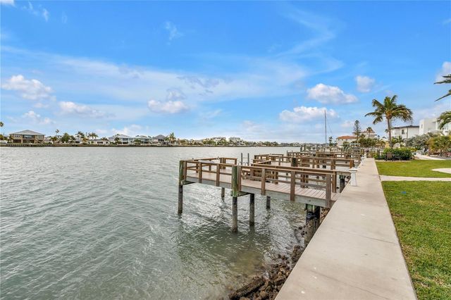10265 GULF BOULEVARD B315, St Petersburg, FL 33706