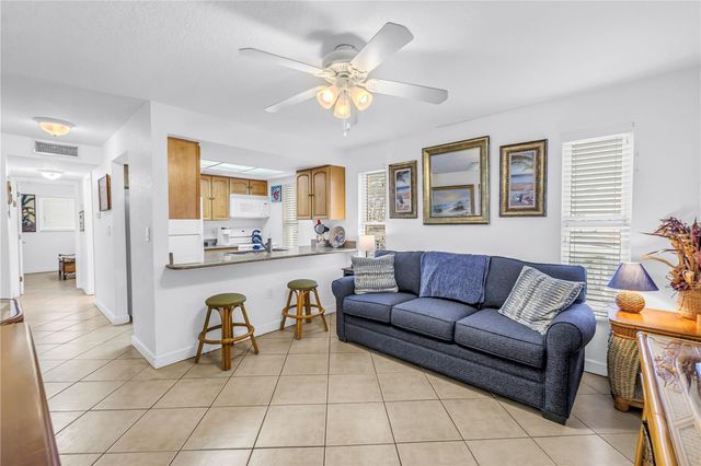 10265 GULF BOULEVARD B315, St Petersburg, FL 33706