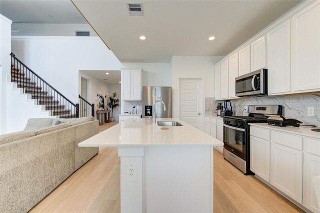 4330 N Kircher Park Lane N, Fulshear, TX 77441