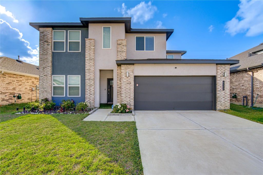 4330 N Kircher Park Lane N, Fulshear, TX 77441