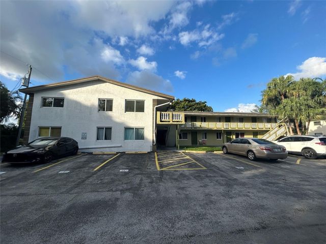 6601 SW 46th Street 201, Davie, FL 33314