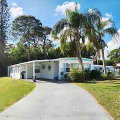 12 La Mesa, Port St Lucie, FL 34952