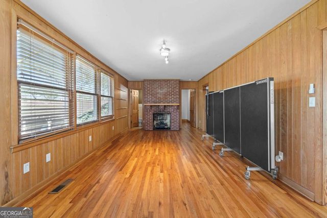 407 East College Street, Bowdon, GA 30108