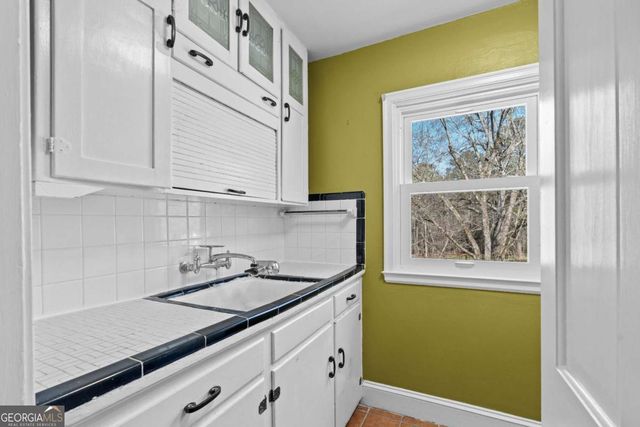 407 East College Street, Bowdon, GA 30108