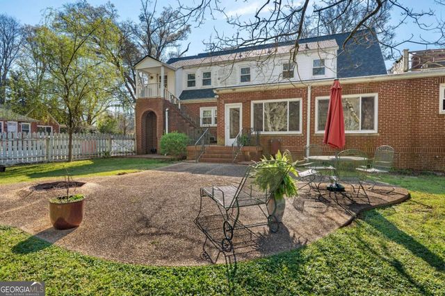 407 East College Street, Bowdon, GA 30108