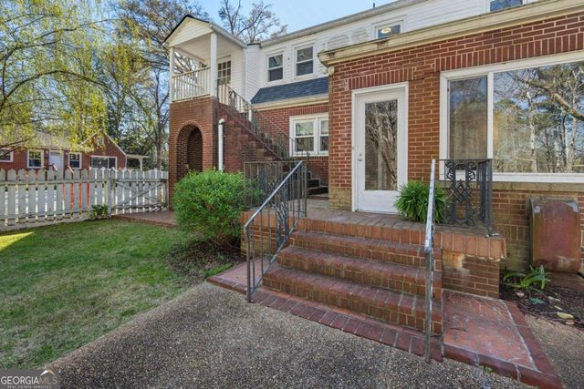 407 East College Street, Bowdon, GA 30108