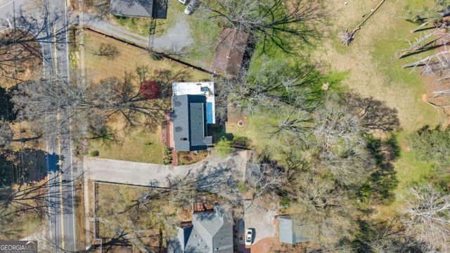 407 East College Street, Bowdon, GA 30108