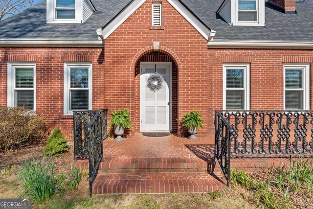 407 East College Street, Bowdon, GA 30108