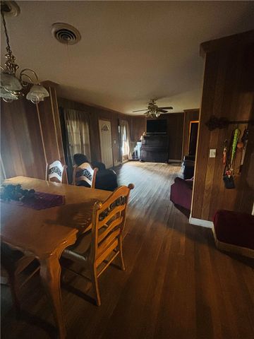 845 N Reynolds, Alice, TX 78332