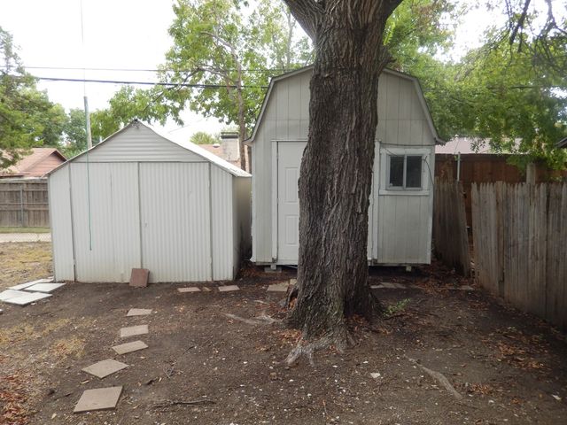 2710 Mount View Drive, Farmers Branch, TX 75234