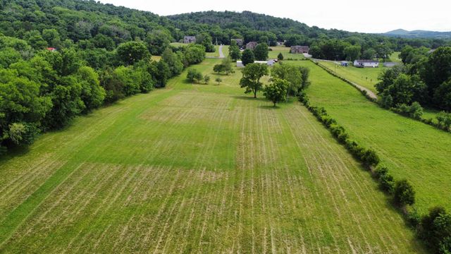 2418 Ben Green Rd, Lebanon, TN 37090