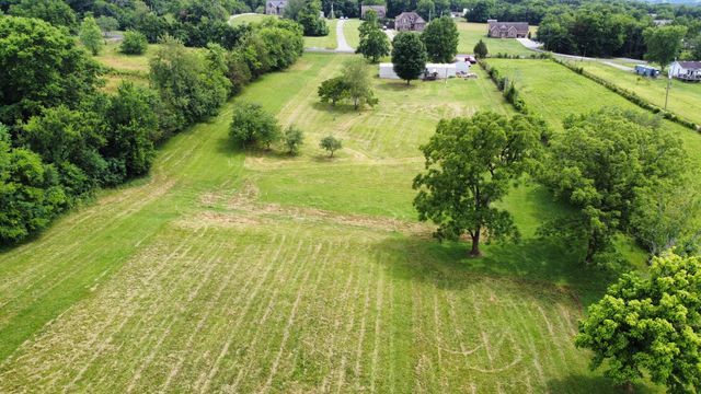 2418 Ben Green Rd, Lebanon, TN 37090