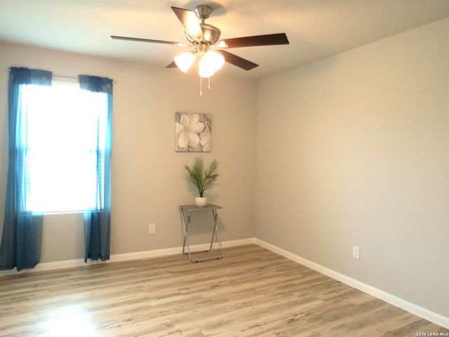 31678 UNTRODDEN WAY, Bulverde, TX 78163