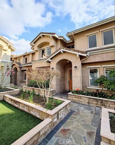 88 N Roosevelt 5, Pasadena, CA 91107