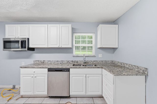 2021 Avis Circle, Mesquite, TX 75149