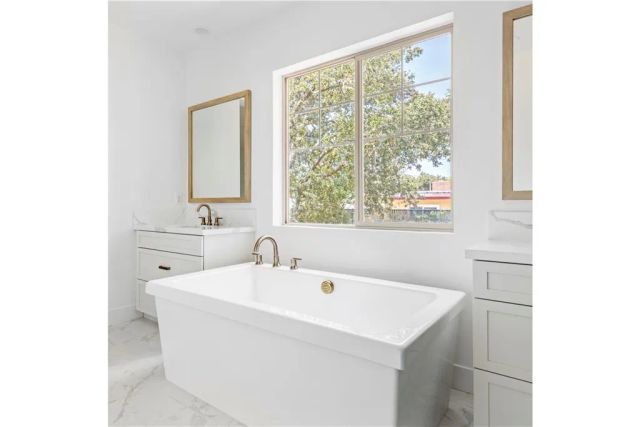 173 E Palm Street East, Altadena, CA 91001