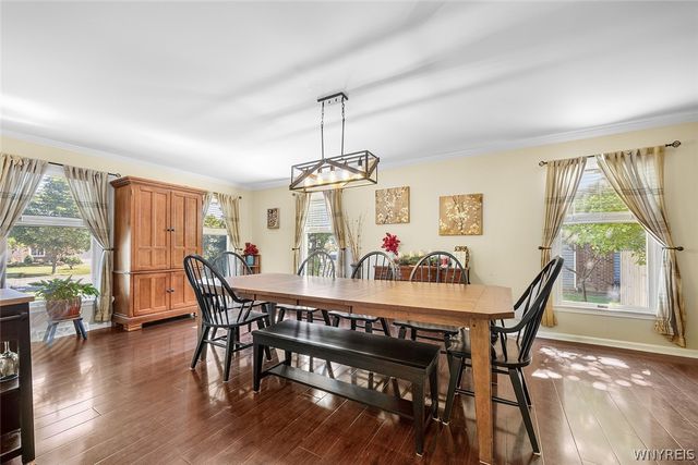 86 Shadow Wood Drive, Amherst, NY 14051