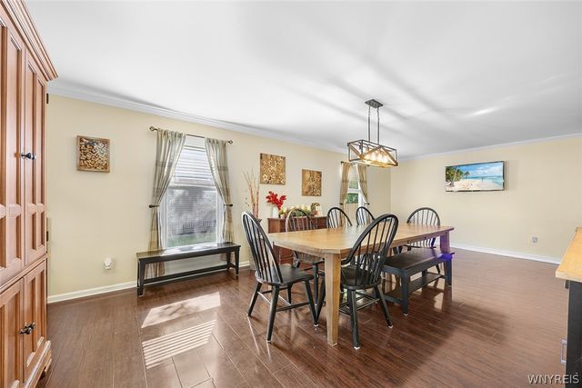 86 Shadow Wood Drive, Amherst, NY 14051