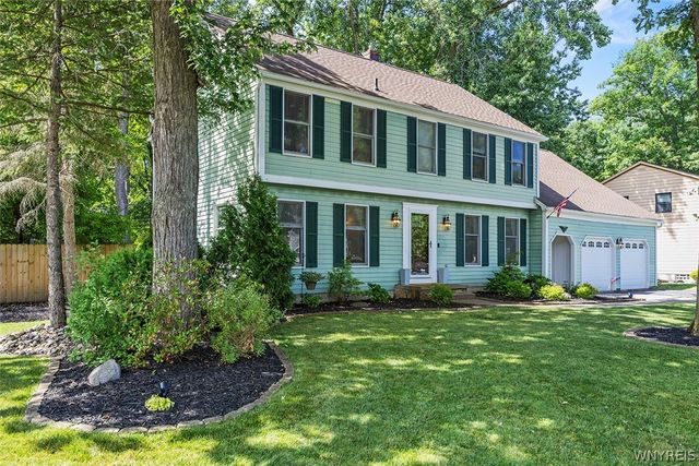 86 Shadow Wood Drive, Amherst, NY 14051