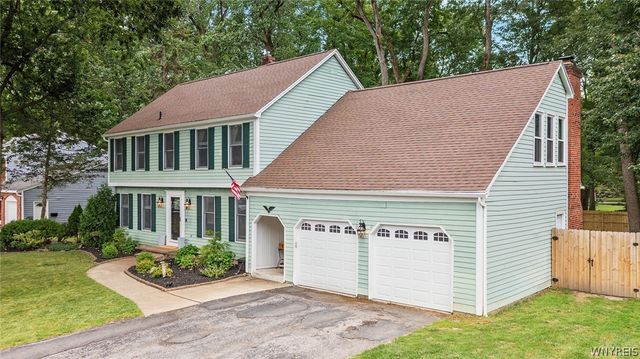 86 Shadow Wood Drive, Amherst, NY 14051