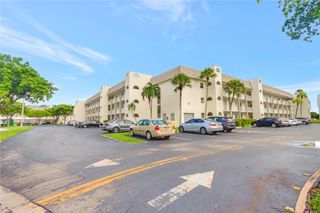 8350 Sunrise Lakes Blvd 205, Sunrise, FL 33322