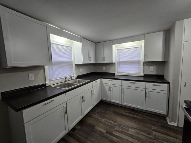 1355 Townline Avenue, Beloit, WI 53511