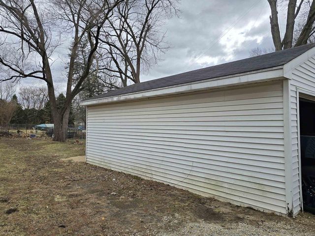 1355 Townline Avenue, Beloit, WI 53511