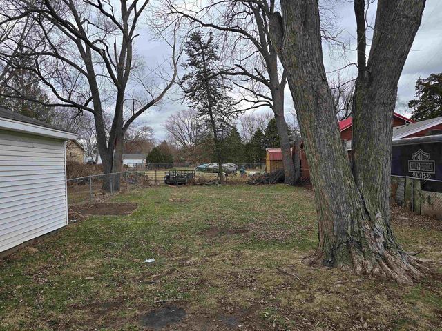 1355 Townline Avenue, Beloit, WI 53511