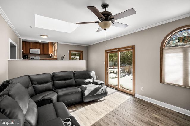 136 PARADISE DR, Voorhees, NJ 08043