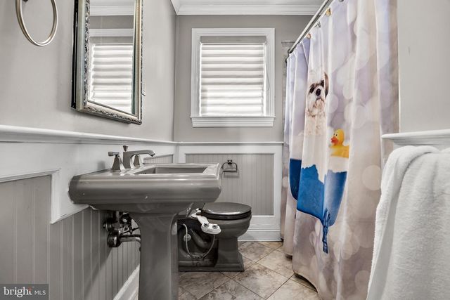 136 PARADISE DR, Voorhees, NJ 08043