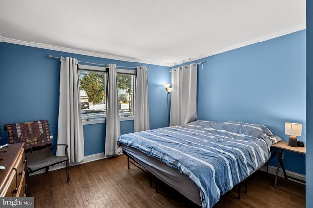 136 PARADISE DR, Voorhees, NJ 08043