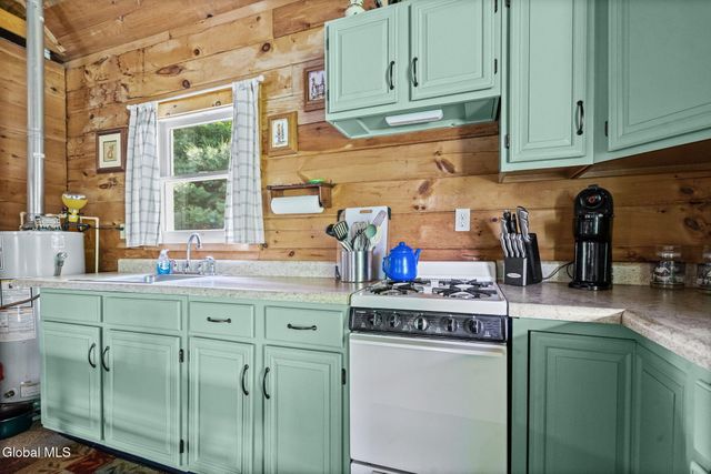 L9 Goat Farm Road, Bleecker, NY 12078