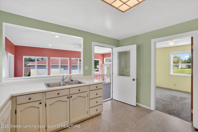 205 High Street, Laingsburg, MI 48848