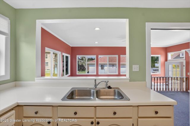 205 High Street, Laingsburg, MI 48848
