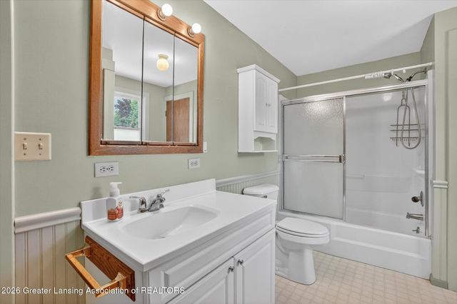 205 High Street, Laingsburg, MI 48848