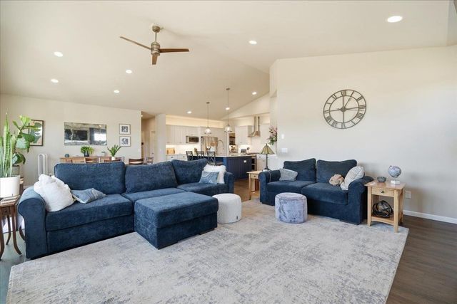 4754 Sunset Ridge Drive, Middleton, WI 53562