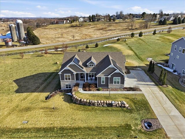 4754 Sunset Ridge Drive, Middleton, WI 53562