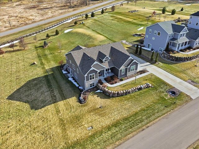 4754 Sunset Ridge Drive, Middleton, WI 53562