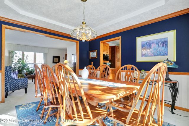 4915 Canyon Trail, Lansing, MI 48917