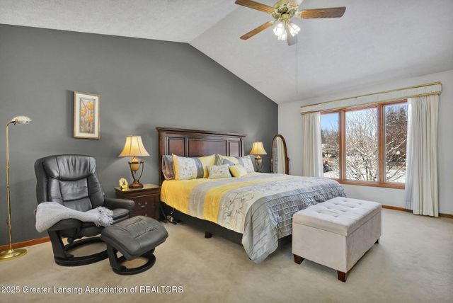 4915 Canyon Trail, Lansing, MI 48917