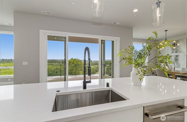 1515 Sunnyside Boulevard, Lake Stevens, WA 98258