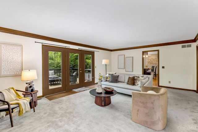 9761 Berry Hill Drive, West Chester, OH 45241